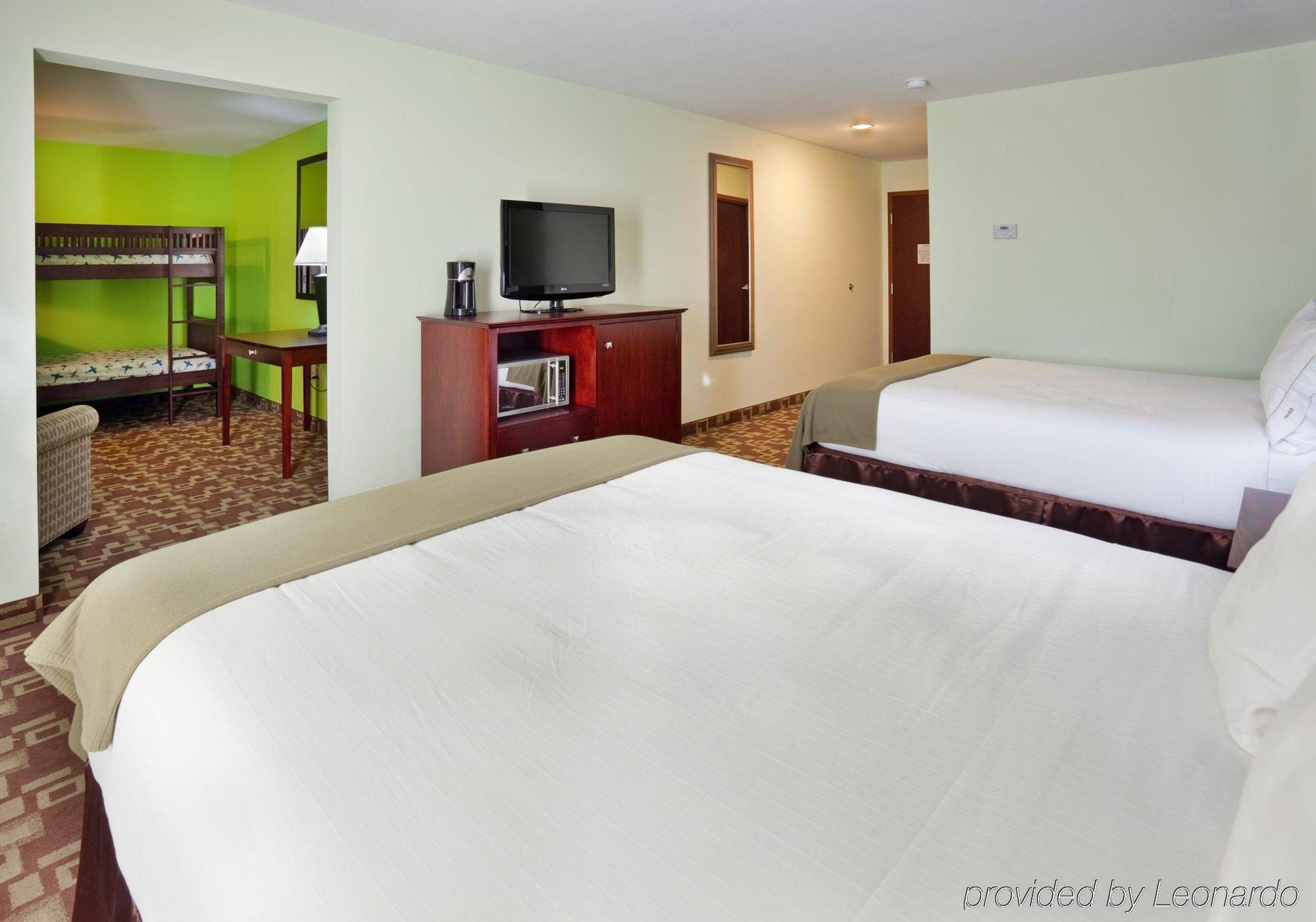 Holiday Inn Express Hotel & Suites St. Charles By Ihg Saint Charles Værelse billede
